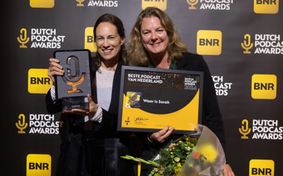 Waar is Sarah en BROERS grote winnaars BNR Dutch Podcast Awards